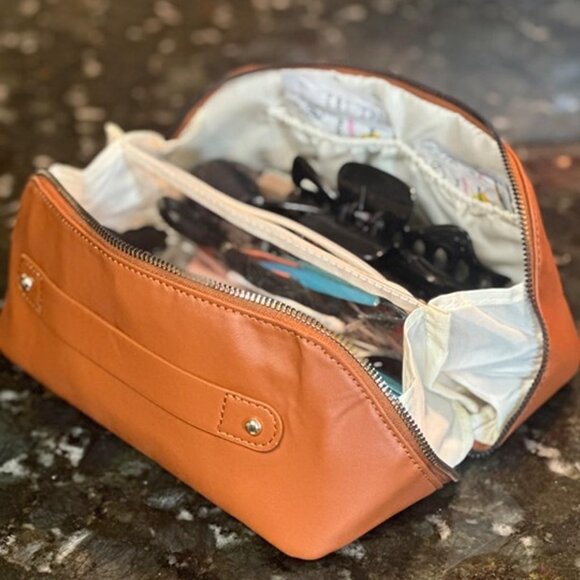 NEW Travel Makeup Bag, Large Capacity Cosmetic Bags for Women, Waterproof - Picture 4 of 8